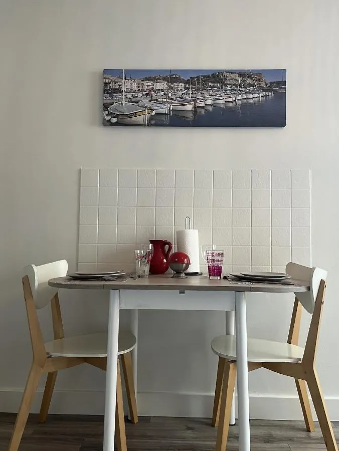 Caranco By K6 Conciergerie Lägenhet Cassis 0*,